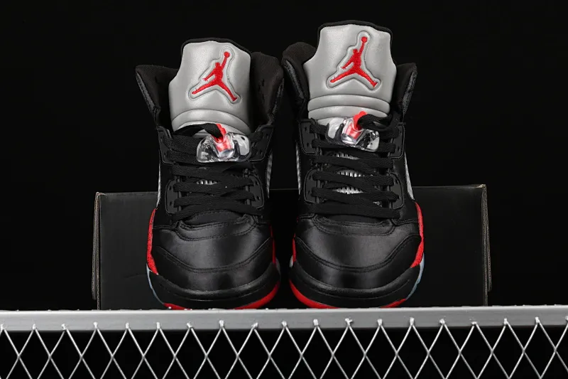All categories Air Jordan Jordan series basketball shoes Air Jordan 5 Air Jordan 5 Satin Bred AJ5 black and red silk men's basketball shoes 136027-006
